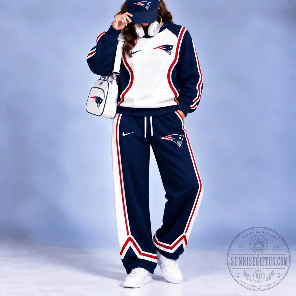 New England Patriots National Football League Team Logo Sweatshirt and Pants Set New England Patriots National Football League Team Logo Sweatshirt and Pants Set
