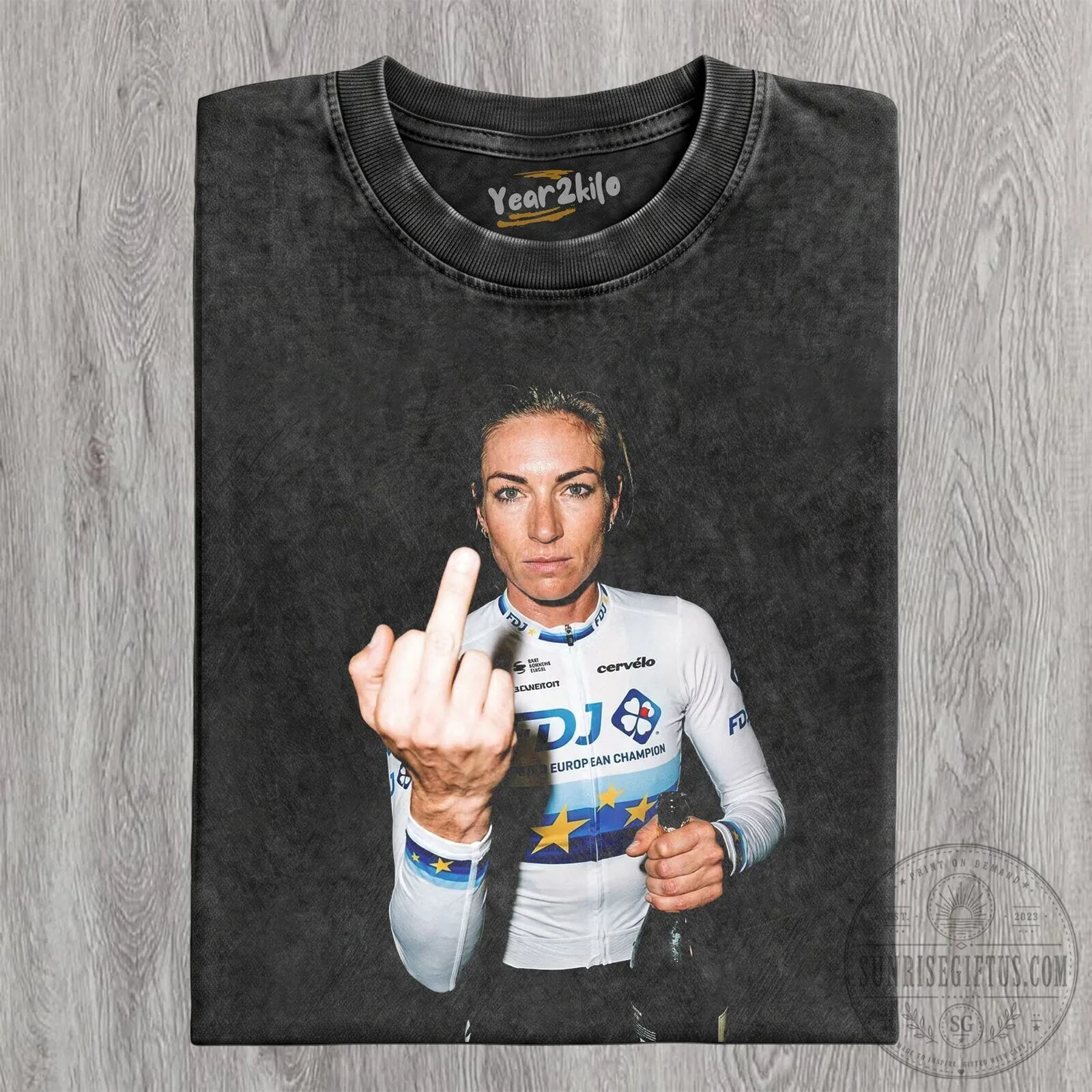 Demi Vollering Tour de France Women's Cycling Champion T-Shirt 3 Demi Vollering Tour de France Women's Cycling Champion T-Shirt