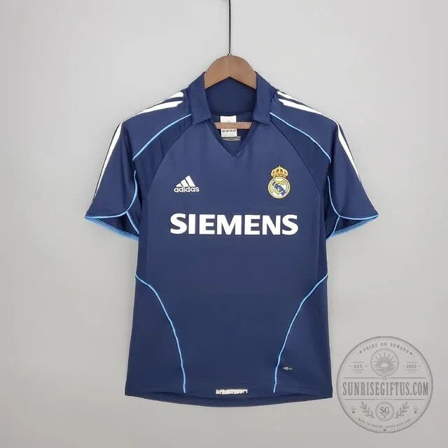 Real Madrid 2005-2006 Retro Blue Football Jersey
