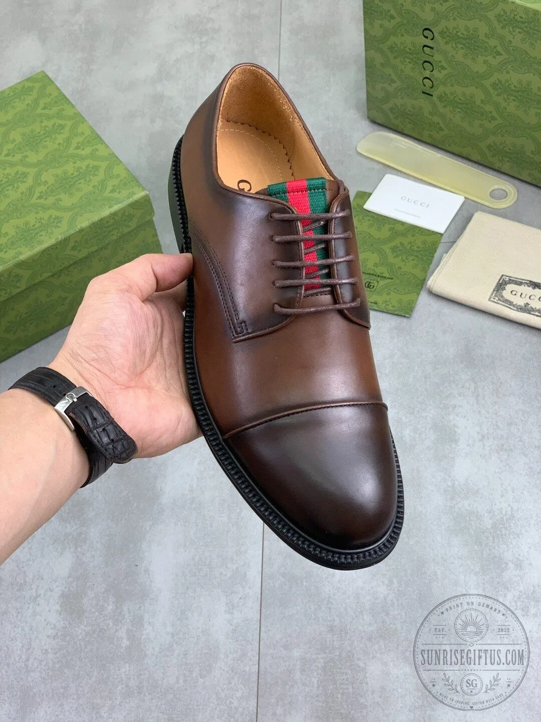 Gucci Men's Brown Leather Oxford Dress Shoes with Web Stripe Detail